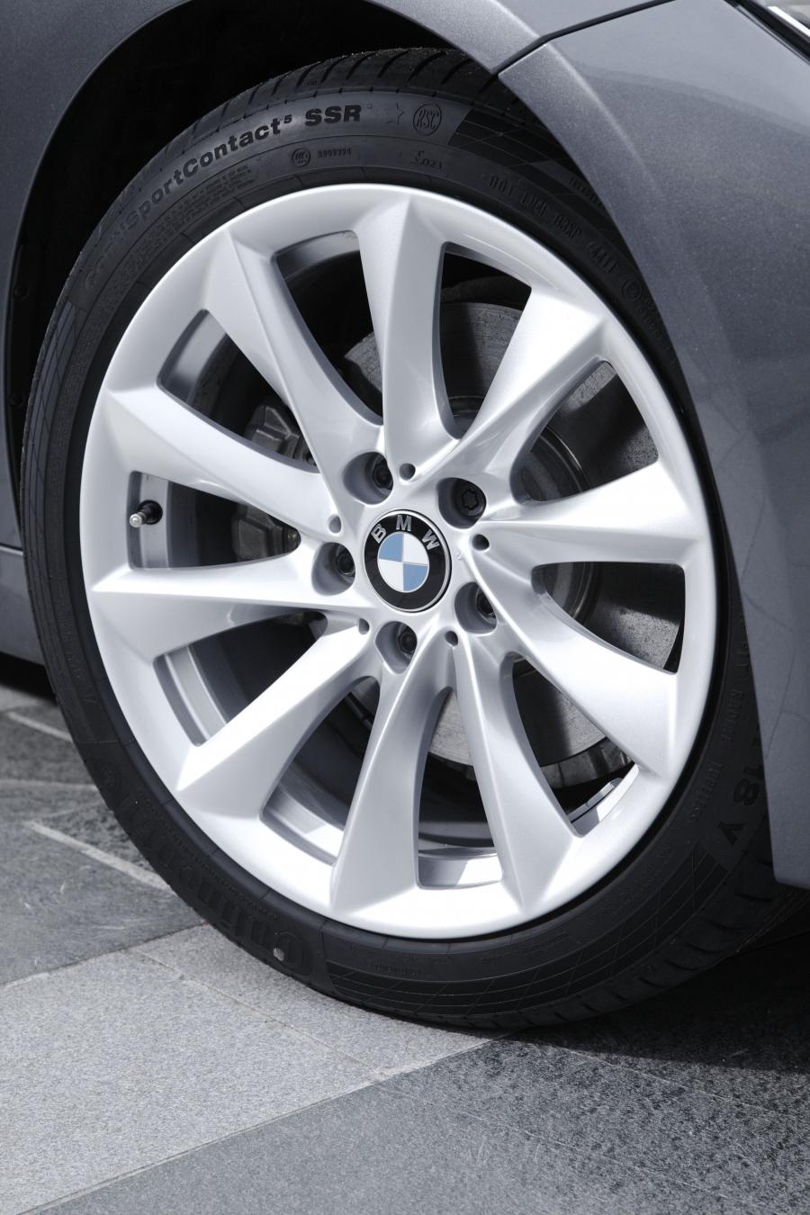  BMW 328i Modern 2012 года  (UK) (фото 18 из 29)